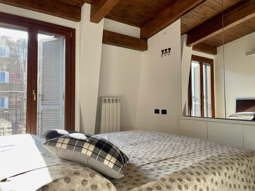Porta Venezia-Cozy Apartment Milaan Buitenkant foto
